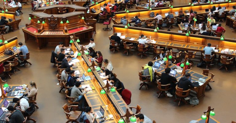 Pourquoi les étudiants sont-ils essentiels à la coopération pour une citoyenneté universelle ?