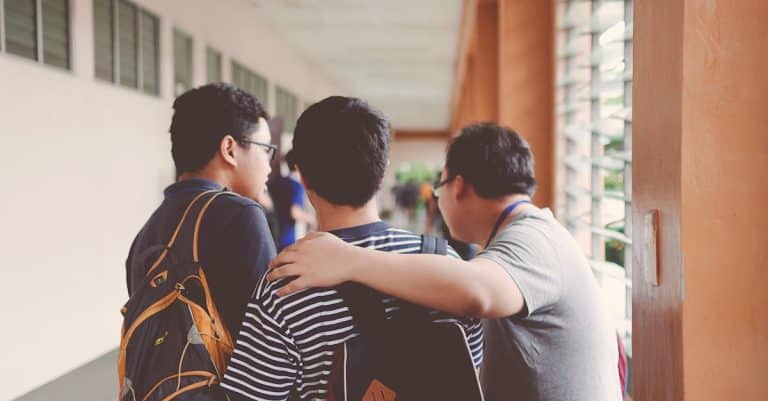 Comment les étudiants peuvent-ils contribuer à la construction d&rsquo;un monde meilleur?