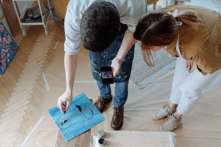 Comment les étudiants s&rsquo;expriment-ils à travers l&rsquo;art ?