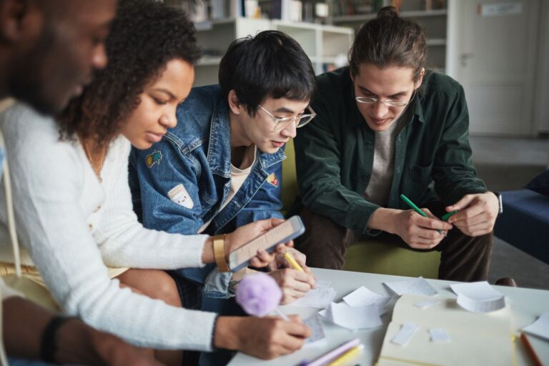 Comment les étudiants deviennent-ils des véhicules d&rsquo;idées novatrices ?